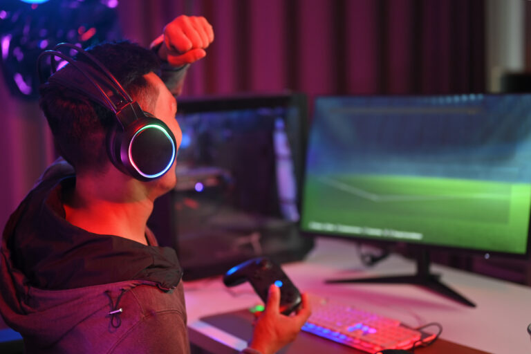 Jak zostać testerem gier wideo – wymagania, obowiązki i perspektywy zatrudnienia